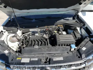 2018 Volkswagen Atlas Launch Edition with VIN 1V2BR2CA2JC509892, listed as a Copart auction lot 81272824 with 107,686 mi miles and Salvage title. Bid and sale history available at DreamBid. Image 12.