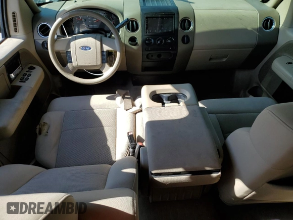 2004 Ford F-150 XLT z VIN 1FTRW12W64KA34323, wystawiony jako Copart lot #65196405 z przebiegiem 170 724 mil mil oraz Szkoda całkowita • Salvage title. Historia ofert i sprzedaży dostępna na DreamBid. Obrazek 8.
