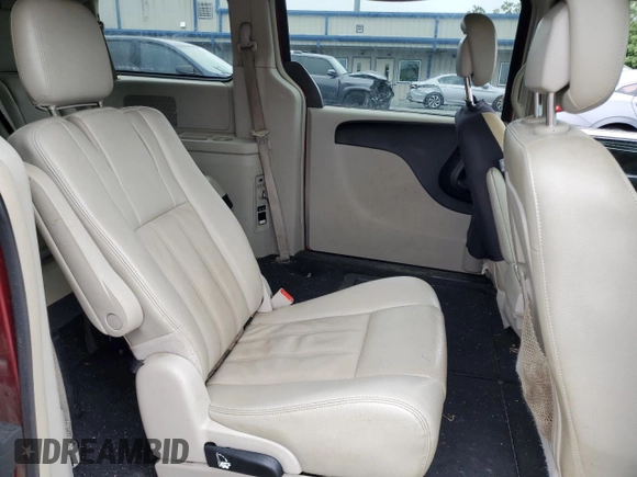 2013 Chrysler Town & Country Touring z VIN 2C4RC1BG1DR645962, wystawiony jako Copart lot #58803975 z przebiegiem 186 754 mil mil oraz Czysty tytuł • Clean title. Historia ofert i sprzedaży dostępna na DreamBid. Obrazek 11.