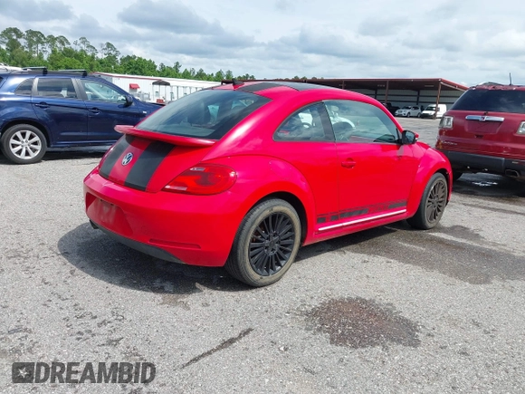 2013 Volkswagen Beetle 2.5L w/Sun/Sound/Nav с VIN 3VWJP7AT7DM686412, выставлен на аукционе IAAI как лот 42239653 с пробегом 76 237 миль миль и . История ставок и продаж доступна на DreamBid. Изображение 4.