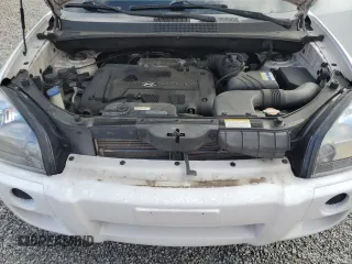 2007 Hyundai Tucson GLS with VIN KM8JM12B17U647826, listed as a Copart auction lot 74586934 with 0 mi miles and Salvage Title. Bid and sale history available at carsss.com. Image 12.