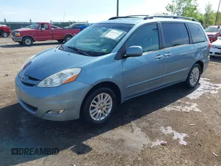 2008 Toyota Sienna XLE with VIN 5TDZK22C88S123039, listed as a IAAI auction lot 42055998 with 139,206 mi miles and . Bid and sale history available at DreamBid. Image 2.