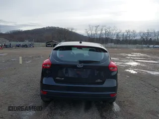2015 Ford Focus SE with VIN 1FADP3K23FL373639, listed as a IAAI auction lot 41525834 with 62,170 mi miles. Bid and sale history available at carsss.com. Image 17.