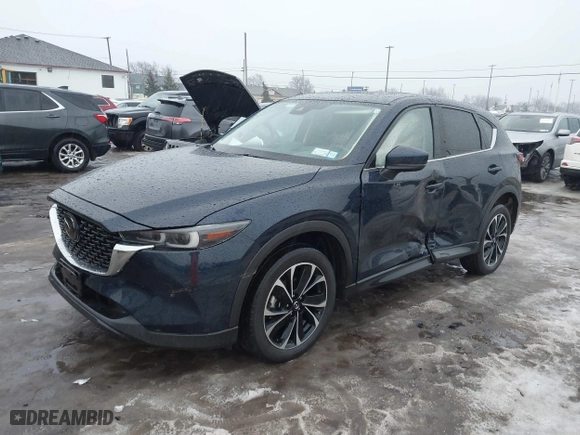 2022 Mazda CX-5 2.5 S Premium Plus Package with VIN JM3KFBEM3N0588537, listed as a IAAI auction lot 41676989 with 39,060 mi miles. Bid and sale history available at carsss.com. Image 17.