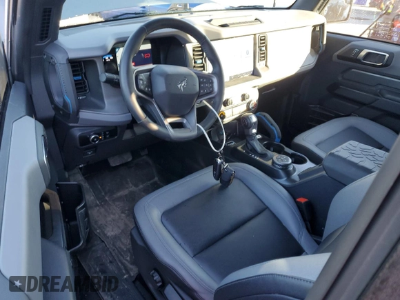 2024 Ford Bronco Black Diamond with VIN 1FMDE1AH3RLA71844, listed as a Copart auction lot 85017954 with 4,689 mi miles and Salvage Title. Bid and sale history available at DreamBid. Image 8.