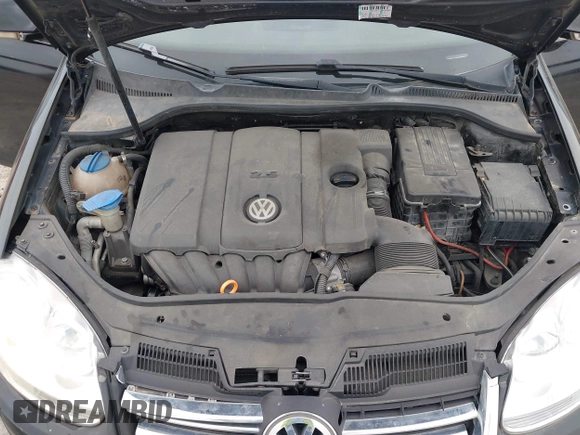 2010 Volkswagen Jetta SE with VIN 3VWRX7AJ2AM046458, listed as a IAAI auction lot 42278171 with 153,781 mi miles and . Bid and sale history available at DreamBid. Image 10.