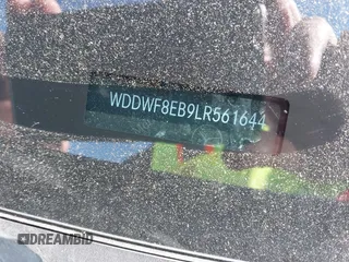 2020 Mercedes-Benz C 300 z VIN WDDWF8EB9LR561644, wystawiony jako IAAI lot #42129327 z przebiegiem 31 033 mil mil oraz . Historia ofert i sprzedaży dostępna na DreamBid. Obrazek 9.
