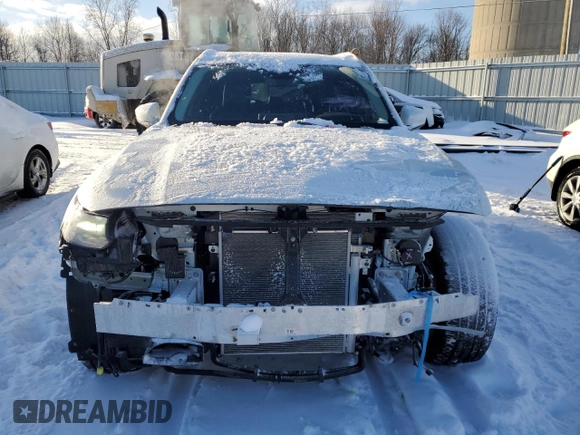 2024 Mazda CX-90 Premium z VIN JM3KKDHD5R1176008, wystawiony jako Copart lot #45576975 z przebiegiem 6 211 mil mil oraz Szkoda całkowita • Salvage title. Historia ofert i sprzedaży dostępna na DreamBid. Obrazek 5.