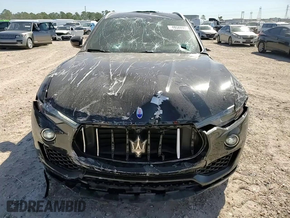 2017 Maserati Levante z VIN ZN661XUL4HX225995, wystawiony jako Copart lot #48588935 z przebiegiem 45 276 mil mil oraz Szkoda całkowita • Salvage title. Historia ofert i sprzedaży dostępna na DreamBid. Obrazek 11.
