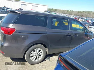 2017 Kia Sedona LX with VIN KNDMB5C14H6329340, listed as a IAAI auction lot 41803814 with 106,672 mi miles. Bid and sale history available at carsss.com. Image 13.
