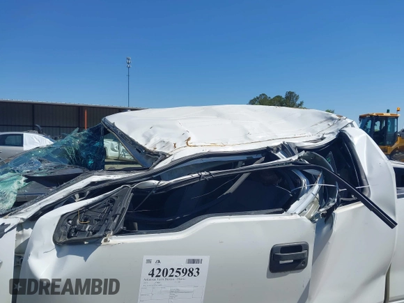 2013 Ford F-150 XL with VIN 1FTFX1EFXDFC59882, listed as a IAAI auction lot 42025983 with 291,615 mi miles and . Bid and sale history available at carsss.com. Image 6.