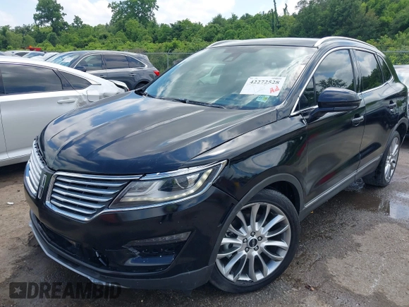 2017 Lincoln MKC Reserve with VIN 5LMCJ3C95HUL54101, listed as a IAAI auction lot 42272528 with 32,815 mi miles and . Bid and sale history available at DreamBid. Image 17.