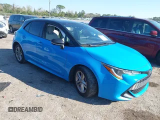 2020 Toyota Corolla Hatchback SE with VIN JTND4RBE9L3088466, listed as a IAAI auction lot 41680010 with 115,261 mi miles. Bid and sale history available at carsss.com. Image 1.