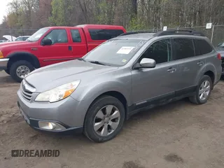 2010 Subaru Outback Premium All-Weather Anniversary с VIN 4S4BRBCC2A3385279, выставлен на аукционе IAAI как лот 41985735 с пробегом 156 362 миль миль и . История ставок и продаж доступна на DreamBid. Изображение 2.