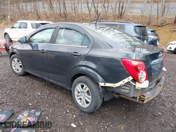 2014 Chevrolet Sonic LT with VIN 1G1JC5SH5E4202854, listed as a IAAI auction lot 42049844 with 150,705 mi miles and . Bid and sale history available at DreamBid. Image 3.