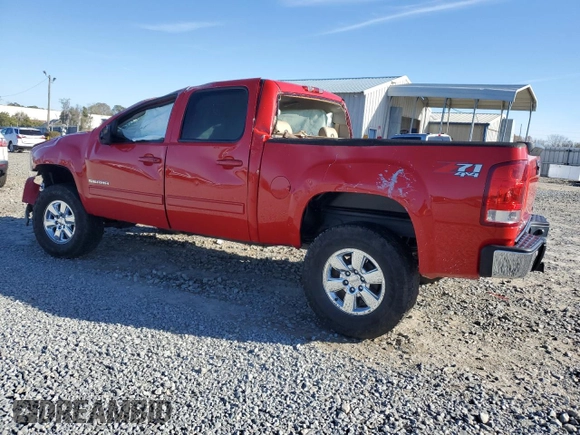 2013 GMC Sierra 1500 SLT with VIN 3GTP2WE70DG321085, listed as a Copart auction lot 47799645 with 203,829 mi miles and Salvage title. Bid and sale history available at DreamBid. Image 2.