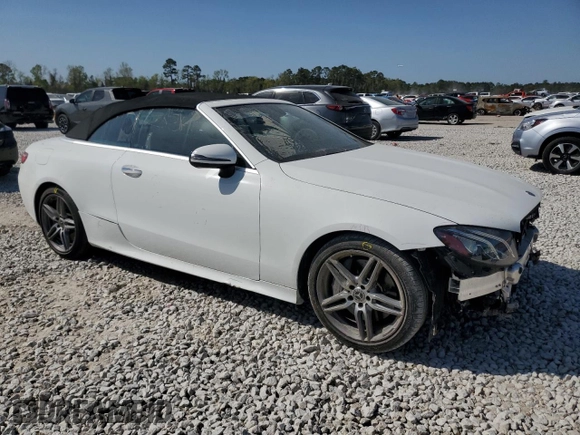 2019 Mercedes-Benz E 450 with VIN WDD1K6HB2KF089521, listed as a Copart auction lot 50264535 with 70,146 mi miles and Salvage title. Bid and sale history available at DreamBid. Image 4.