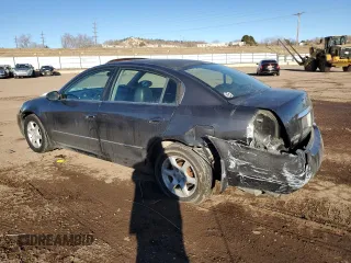 2005 Nissan Altima 3.5 SE with VIN 1N4BL11DX5C388423, listed as a Copart auction lot 42370185 with 205,032 mi miles and Non Repairable. Bid and sale history available at carsss.com. Image 2.