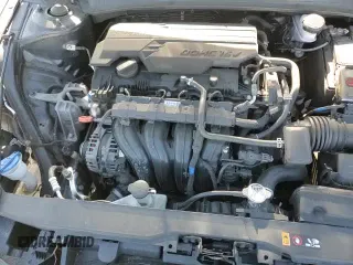 2021 Hyundai Elantra SEL с VIN 5NPLM4AG1MH030671, выставлен на аукционе Copart как лот 82319345 с пробегом 91 033 миль миль и Списание • Salvage title. История ставок и продаж доступна на DreamBid. Изображение 13.