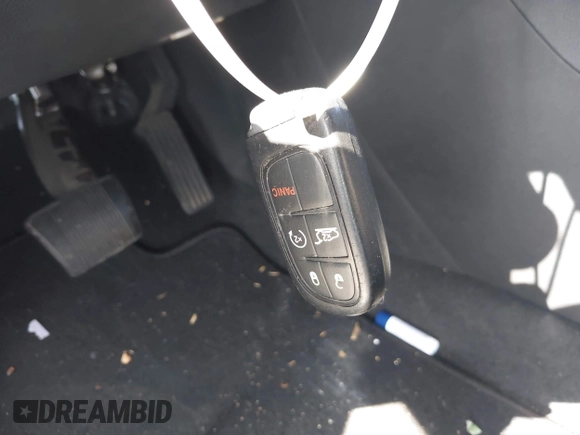 2019 Jeep Cherokee Limited with VIN 1C4PJMDX4KD400228, listed as a IAAI auction lot 42533145 with 64,537 mi miles and . Bid and sale history available at DreamBid. Image 11.
