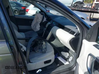 2019 Land Rover Discovery Sport HSE with VIN SALCR2FX4KH794775, listed as a IAAI auction lot 37903309 with 66,475 mi miles. Bid and sale history available at carsss.com. Image 5.
