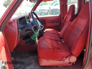 1991 Ford Ranger XL z VIN 1FTCR14U5MPA33983, wystawiony jako Copart lot #65478595 z przebiegiem 41 952 mil mil oraz Czysty tytuł • Clean title. Historia ofert i sprzedaży dostępna na DreamBid. Obrazek 7.