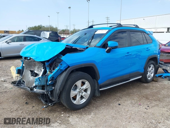 2021 Toyota RAV4 XLE with VIN 2T3W1RFV3MW164777, listed as a IAAI auction lot 41708032 with 76,854 mi miles. Bid and sale history available at carsss.com. Image 21.