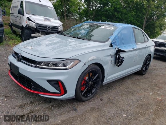 2025 Volkswagen Jetta GLI Autobahn z VIN 3VW2T7BU0SM061533, wystawiony jako Copart lot #57468185 z przebiegiem 175 mil mil oraz Szkody całkowita. Historia ofert i sprzedaży dostępna na DreamBid. Obrazek 1.