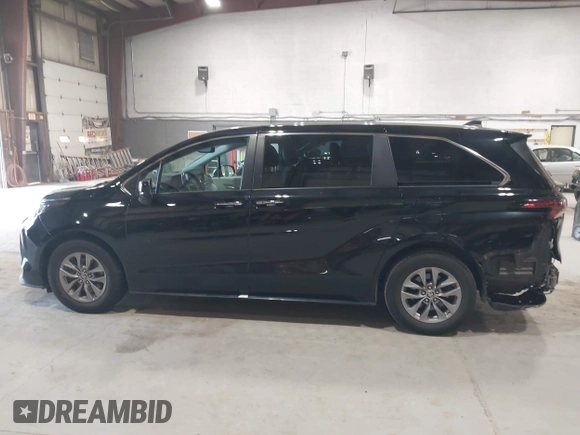 2023 Toyota Sienna XLE z VIN 5TDYRKEC5PS148076, wystawiony jako IAAI lot #42154673 z przebiegiem 169 197 mil mil oraz . Historia ofert i sprzedaży dostępna na DreamBid. Obrazek 14.