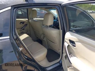 2014 Acura RDX Technology with VIN 5J8TB3H57EL000142, listed as a IAAI auction lot 42024324 with 123,946 mi miles and . Bid and sale history available at carsss.com. Image 8.