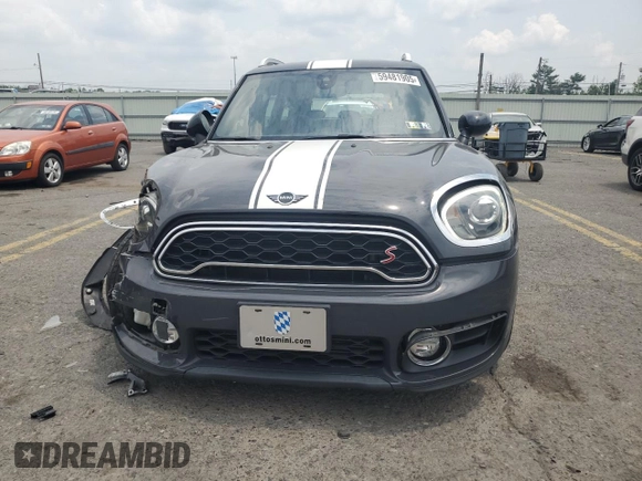 2019 MINI Countryman Cooper S with VIN WMZYT5C57K3E62624, listed as a Copart auction lot 59481905 with 98,182 mi miles and Salvage title. Bid and sale history available at DreamBid. Image 5.
