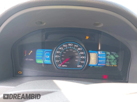 2011 Ford Fusion Hybrid with VIN 3FADP0L34BR253253, listed as a IAAI auction lot 42458290 with 137,110 mi miles and . Bid and sale history available at DreamBid. Image 7.