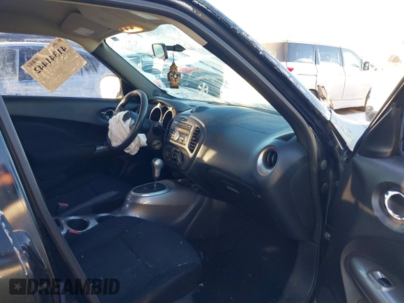 2013 Nissan Juke S with VIN JN8AF5MR8DT209858, listed as a IAAI auction lot 41341442 with 125,367 mi miles. Bid and sale history available at carsss.com. Image 5.