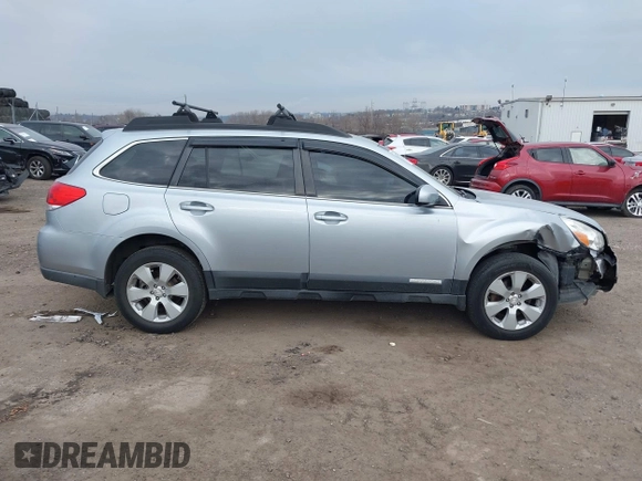 2012 Subaru Outback 2.5i Prem with VIN 4S4BRBFC3C1298792, listed as a IAAI auction lot 41353712 with 186,440 mi miles. Bid and sale history available at carsss.com. Image 13.