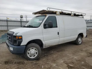 2013 Ford Econoline Cargo Commercial with VIN 1FTSE3EL8DDA98398, listed as a Copart auction lot 43976295 with 237,368 mi miles and Clean Title. Bid and sale history available at carsss.com. Image 1.