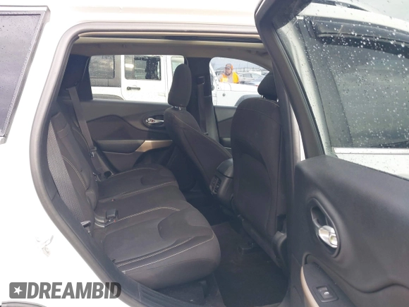2017 Jeep Cherokee Latitude z VIN 1C4PJLCS9HW643000, wystawiony jako IAAI lot #41459737 z przebiegiem 125 781 mil mil oraz . Historia ofert i sprzedaży dostępna na DreamBid. Obrazek 8.