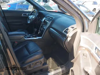 2015 Ford Explorer Limited z VIN 1FM5K8F82FGA10584, wystawiony jako IAAI lot #42203980 z przebiegiem 196 426 mil mil oraz . Historia ofert i sprzedaży dostępna na DreamBid. Obrazek 5.
