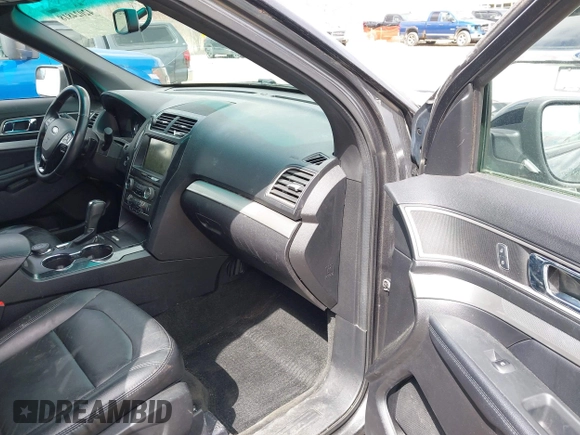 2016 Ford Explorer XLT with VIN 1FM5K8DH7GGD11095, listed as a IAAI auction lot 42024818 with 126,508 mi miles and . Bid and sale history available at DreamBid. Image 5.