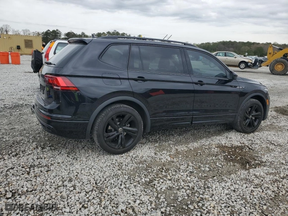 2024 Volkswagen Tiguan SE R-Line Black with VIN 3VVCB7AX3RM010352, listed as a Copart auction lot 50008955 with 16,095 mi miles and Salvage Title. Bid and sale history available at carsss.com. Image 3.