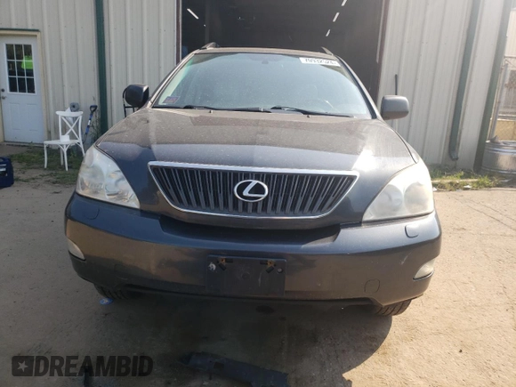 2004 Lexus RX 330 with VIN 2T2HA31U04C033896, listed as a Copart auction lot 70932524 with 201,987 mi miles and Clean Title. Bid and sale history available at carsss.com. Image 5.