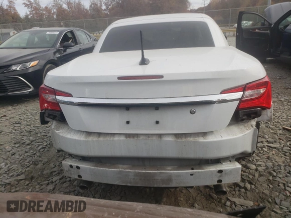 2012 Chrysler 200 Limited with VIN 1C3BCBFGXCN315500, listed as a Copart auction lot 79203114 with 105,252 mi miles and Salvage Title. Bid and sale history available at DreamBid. Image 6.