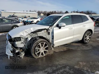 2020 Volvo XC60 Inscription z VIN YV4A22RL0L1560846, wystawiony jako Copart lot #41929755 z przebiegiem 24 712 mil mil oraz Szkoda całkowita • Salvage title. Historia ofert i sprzedaży dostępna na DreamBid. Obrazek 1.
