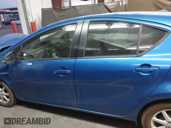 2012 Toyota Prius One with VIN JTDKDTB33C1507110, listed as a IAAI auction lot 42766418 with Not provided miles and . Bid and sale history available at DreamBid. Image 14.