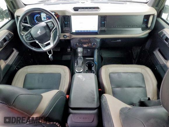 2022 Ford Bronco с VIN 1FMEE5DP9NLA72991, выставлен на аукционе Copart как лот 56551355 с пробегом 2 692 миль миль и Списание • Salvage title. История ставок и продаж доступна на DreamBid. Изображение 8.