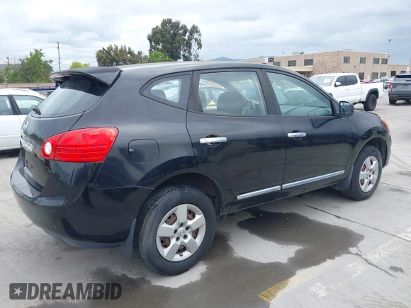 2011 Nissan Rogue SV with VIN JN8AS5MT9BW565965, listed as a IAAI auction lot 42136114 with 107,191 mi miles. Bid and sale history available at carsss.com. Image 4.