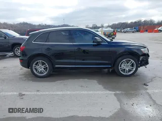 2014 Audi Q5 Premium Plus with VIN WA1LFAFP0EA039656, listed as a IAAI auction lot 41515060 with 135,241 mi miles and . Bid and sale history available at DreamBid. Image 13.