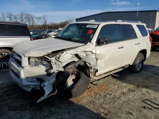 2013 Toyota 4Runner SR5 with VIN JTEZU5JR5D5061001, listed as a Copart auction lot 46328665 with 113,026 mi miles and Salvage title. Bid and sale history available at DreamBid. Image 1.