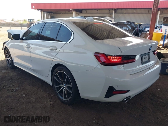 2022 BMW 3 Series 330i с VIN 3MW5R1J01N8C47893, выставлен на аукционе IAAI как лот 42312006 с пробегом 25 430 миль миль и . История ставок и продаж доступна на DreamBid. Изображение 3.
