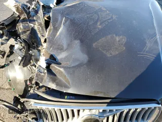 2025 Volvo XC90 Plus with VIN YV4062PE5S1303927, listed as a Copart auction lot 87924795 with Not Provided miles and Salvage Title. Bid and sale history available at DreamBid. Image 12.