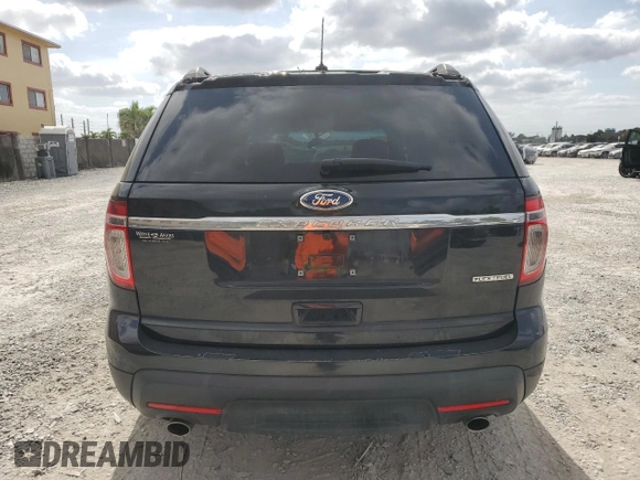 2014 Ford Explorer z VIN 1FM5K7B83EGA31152, wystawiony jako Copart lot #53830295 z przebiegiem 132 887 mil mil oraz Szkoda całkowita • Salvage title. Historia ofert i sprzedaży dostępna na DreamBid. Obrazek 6.